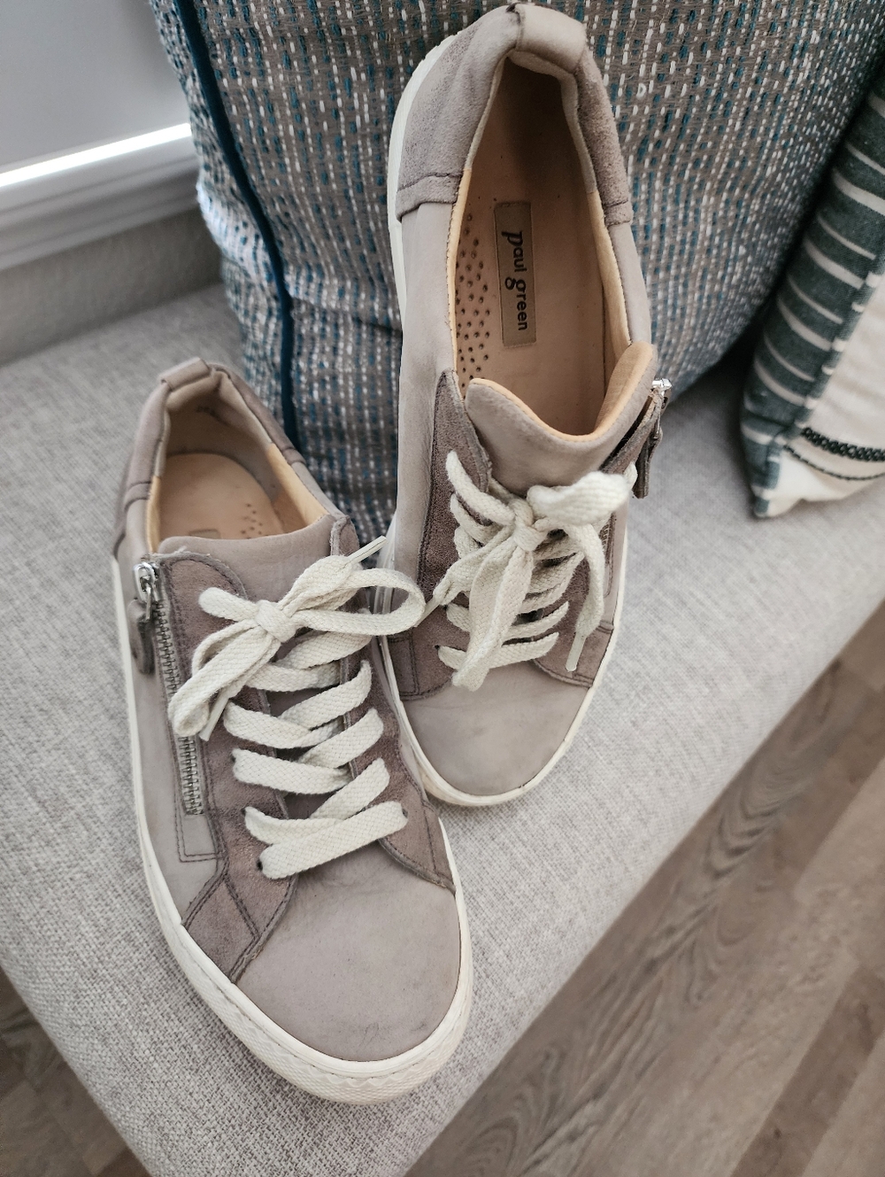Paul Green Taupe Suede Zip-Accent Sneakers Size 7 Womans USA